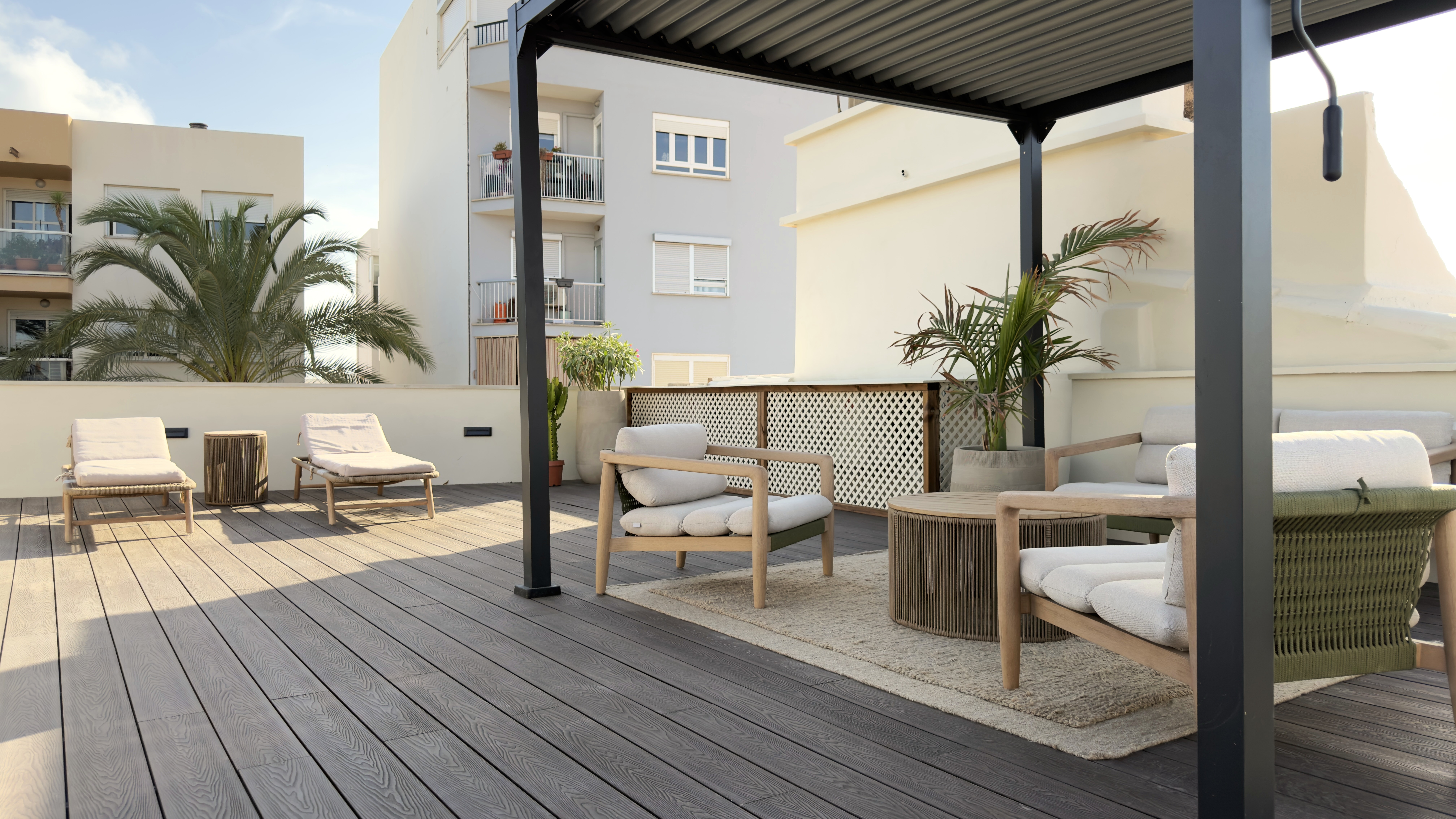 Casa independiente de estilo mediterráneo a solo 200 metros del mar